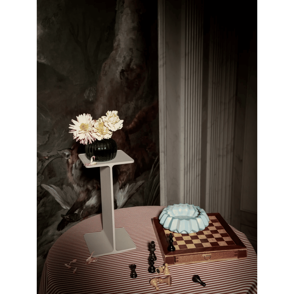 Museum Pedestal 15x15x30 Mørk brun