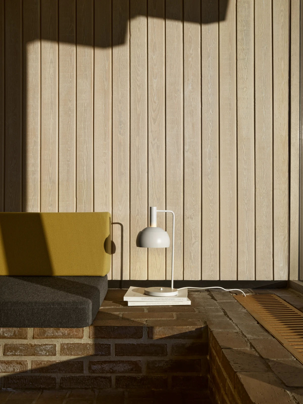 FJ Elements Bordlampe – White Ø 175