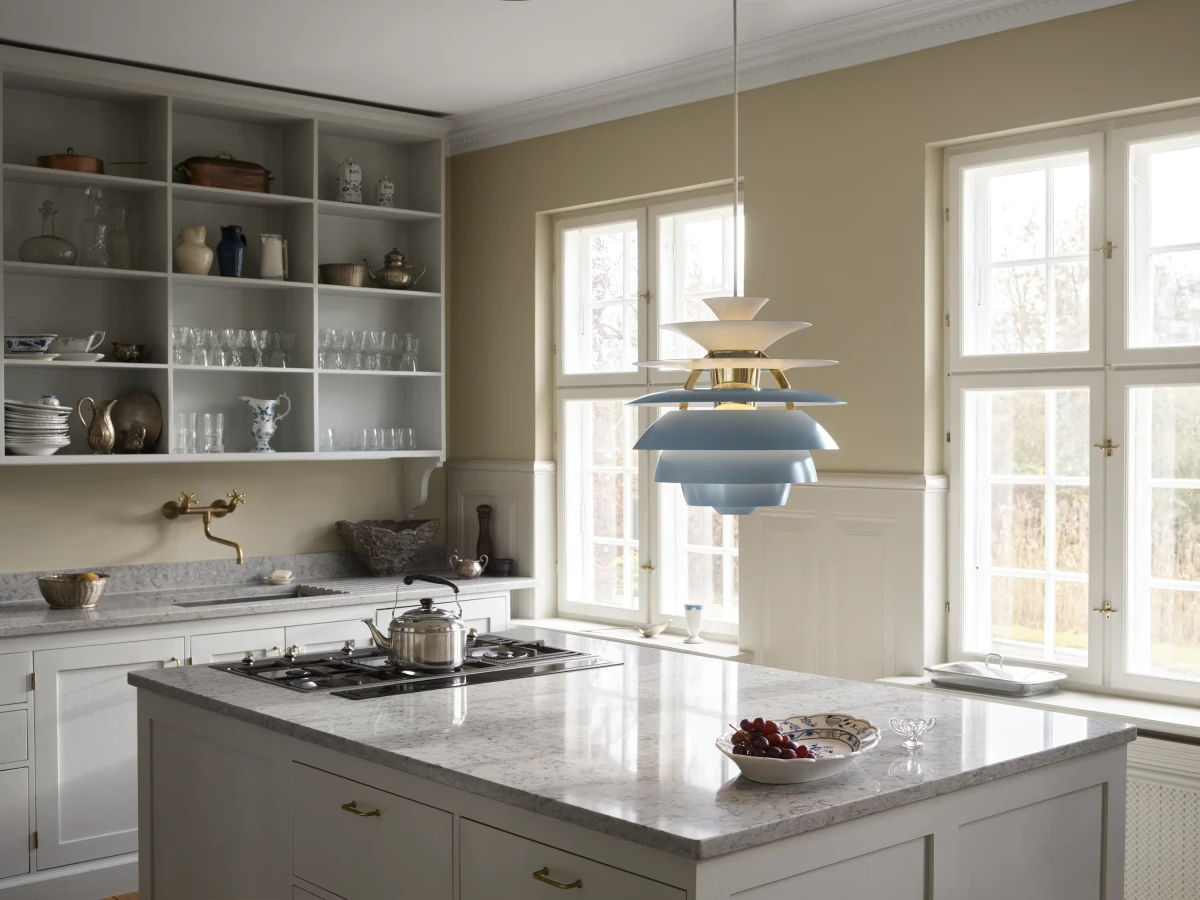 Dusty blue/brass metallised