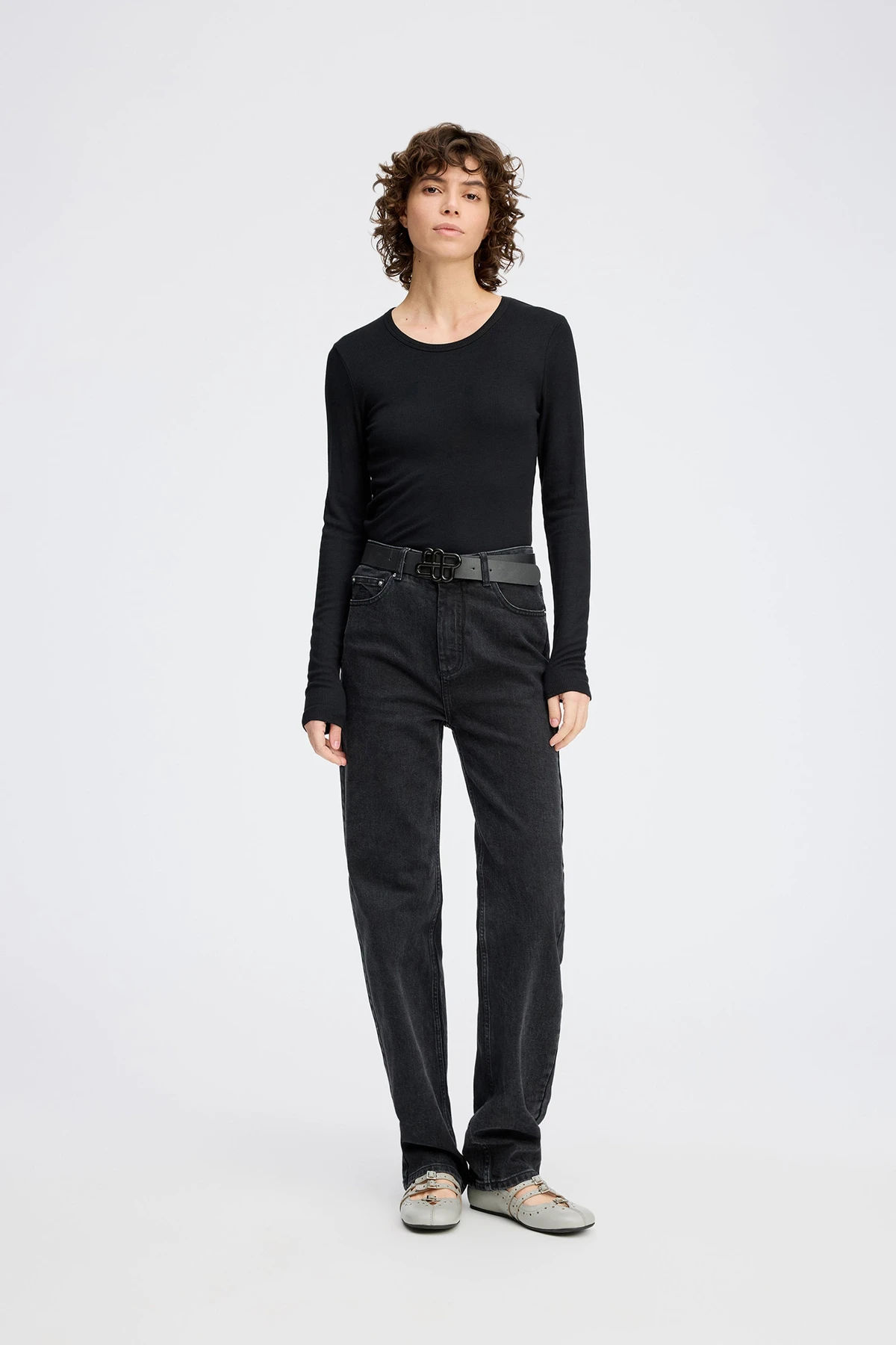CUTEST – Black / 36