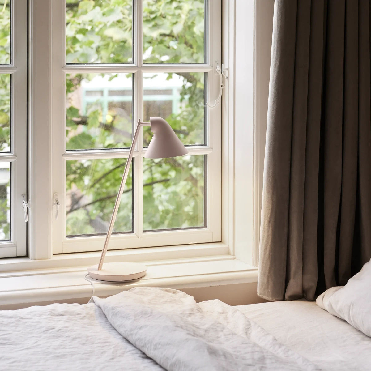 NJP Mini Bordlampe – Soft pink