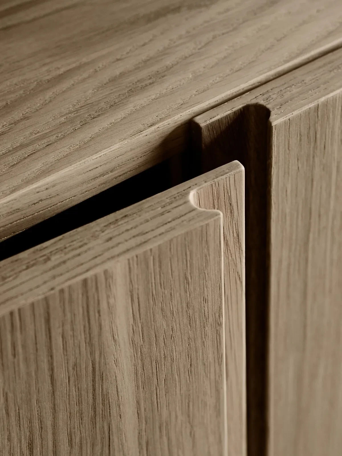 Pira Cabinet 70x31x41,5 Hvit eik