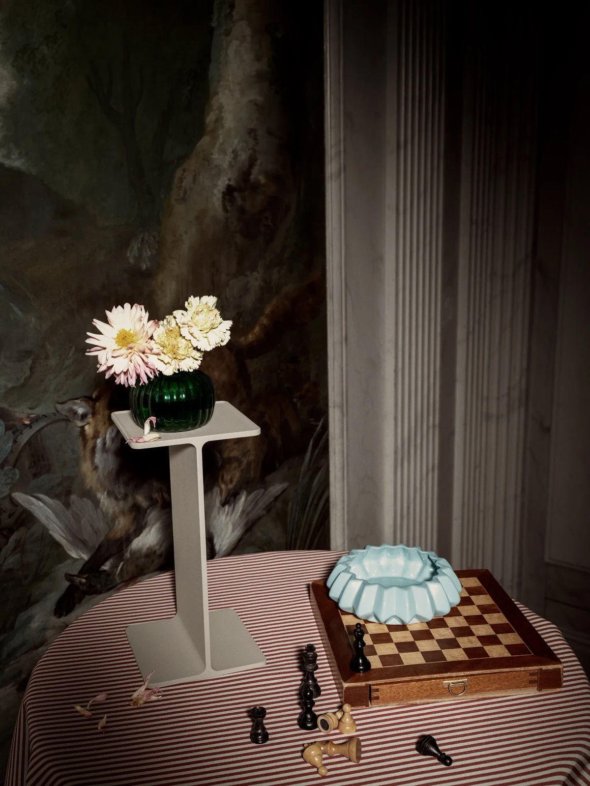 Museum Pedestal 15x15x30 Beige