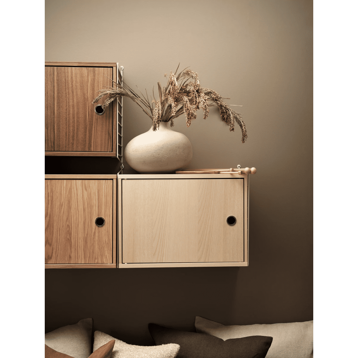 Skap med svingdør 58x30x42 Ask