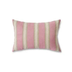 Vevd stripet pute blush (60x40cm)