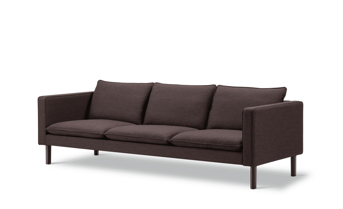Jota Sofa on Legs, 3-pers., 231 cm – Technicolour 370 Eik sort lakkert FSC Mix 70% Armputer ikke inkludert