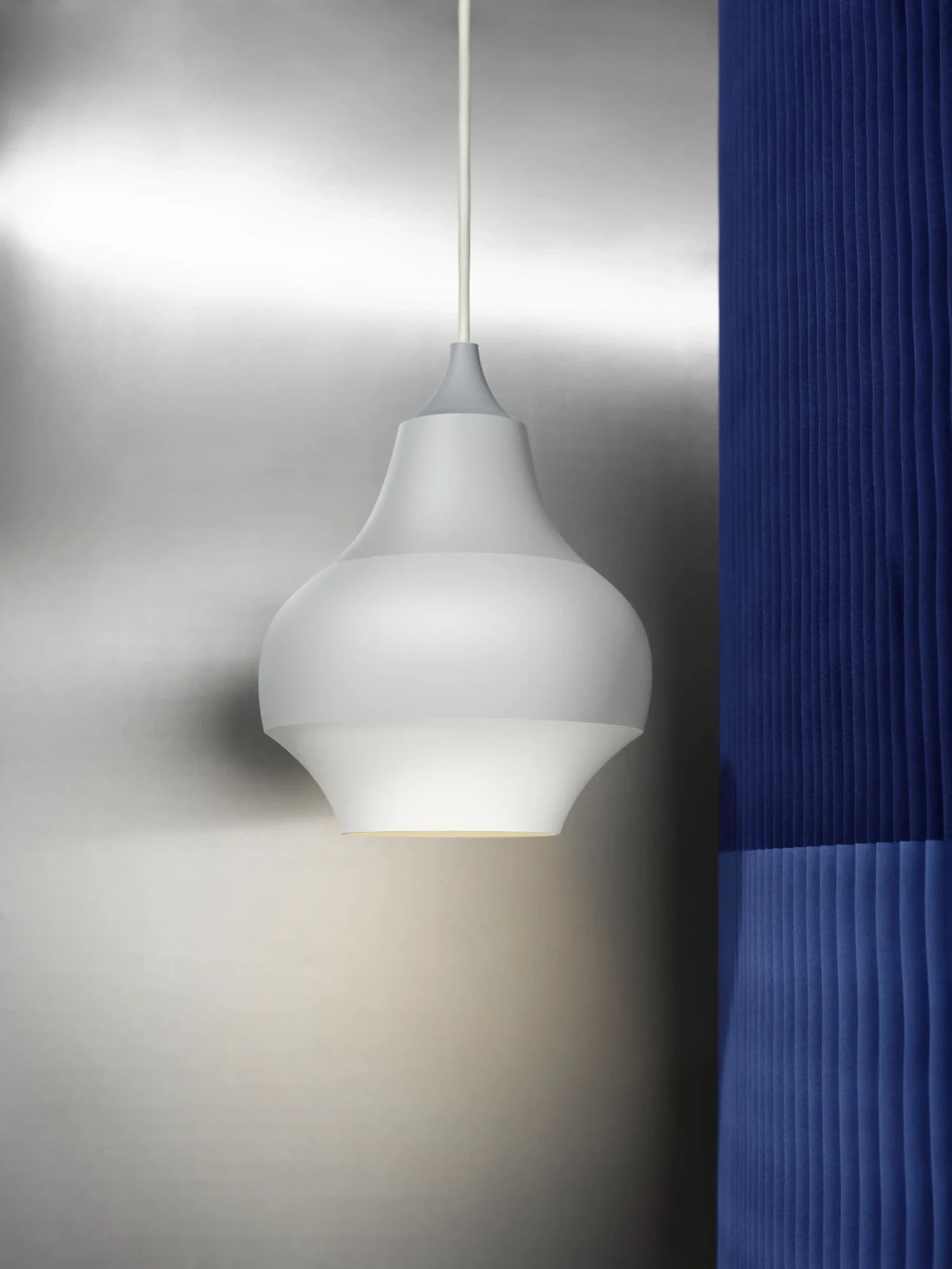 Cirque Pendel – Grey top Ø 150
