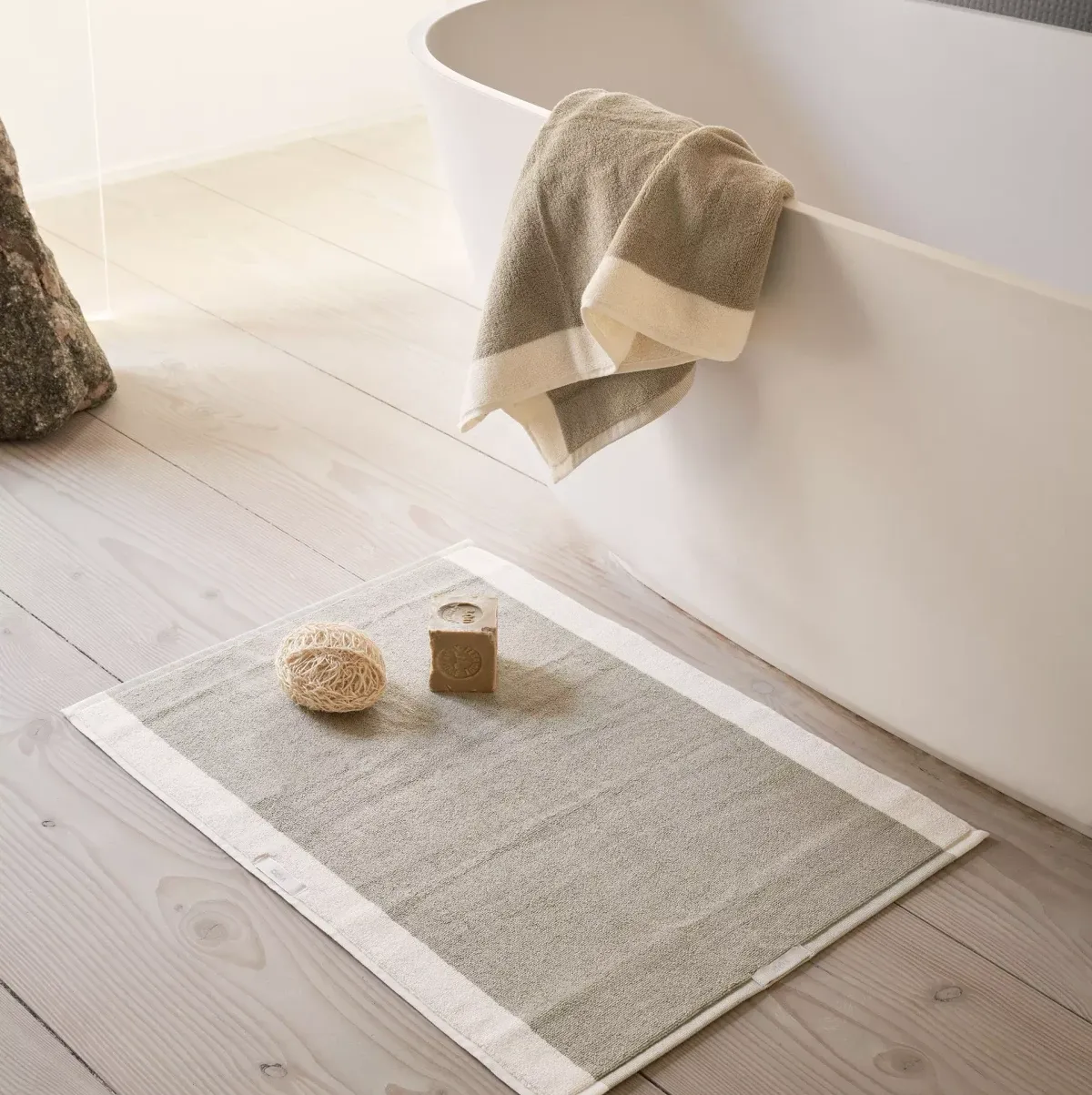 Vipp101 Badematte 50x70, khaki