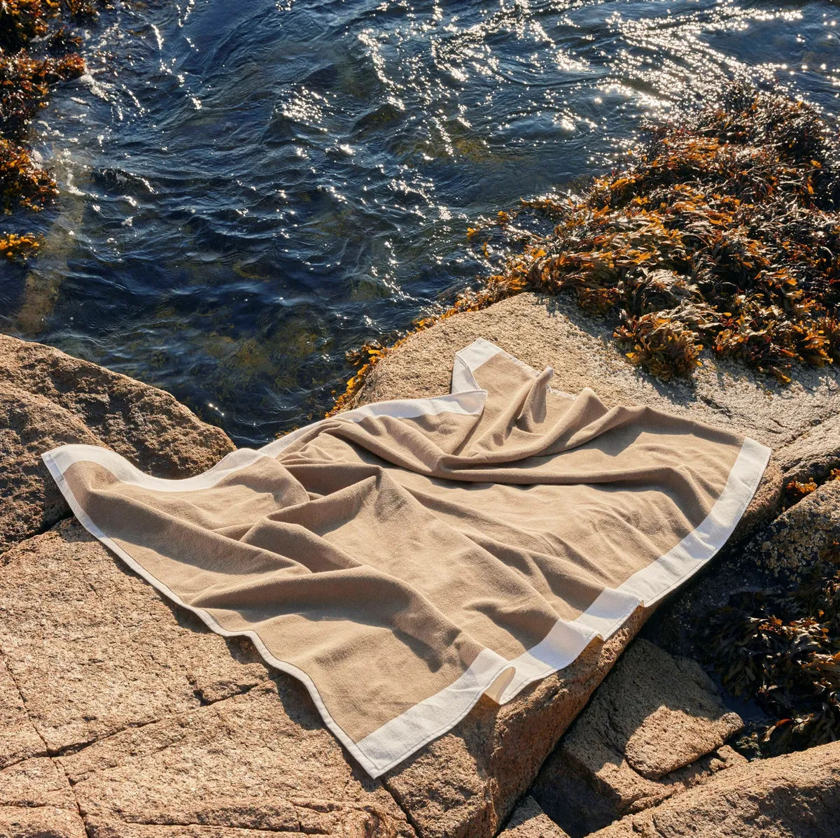 Vipp102 gjestehåndkle 40x60, khaki