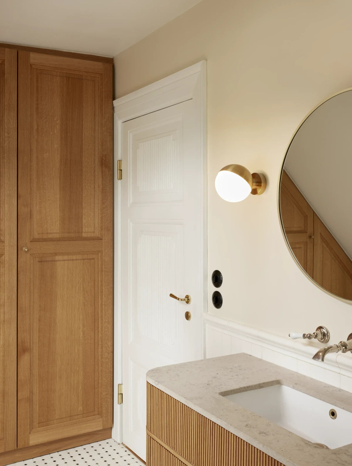 VL Studio Vegglampe – Untreated brass Ø 150 Uten ledning / Uten bryter