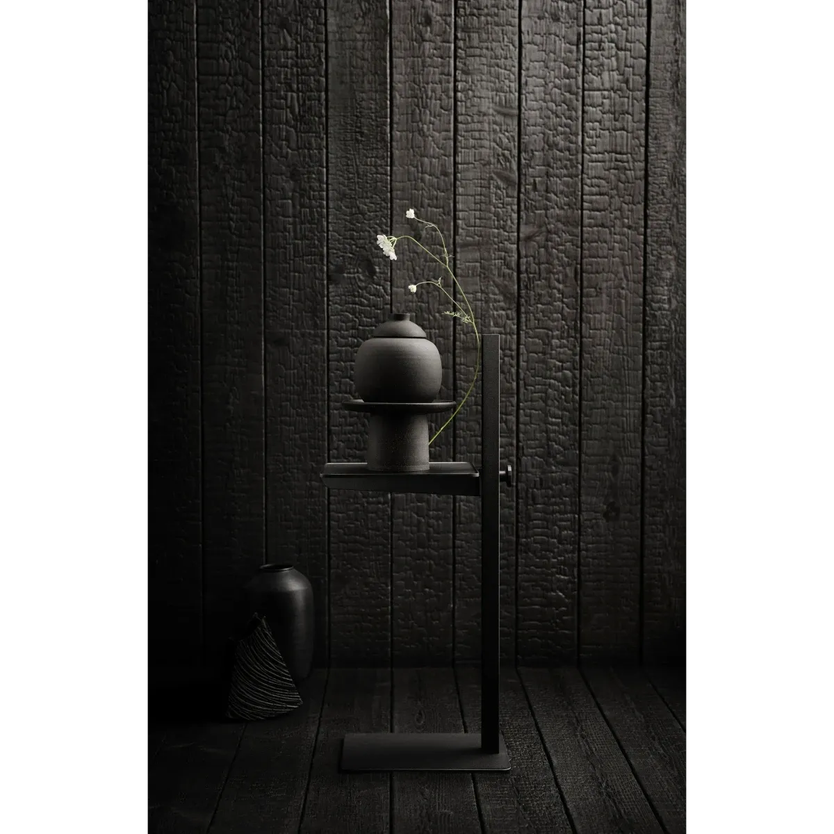 Museum Sidetable 24x30x76,5 Svart