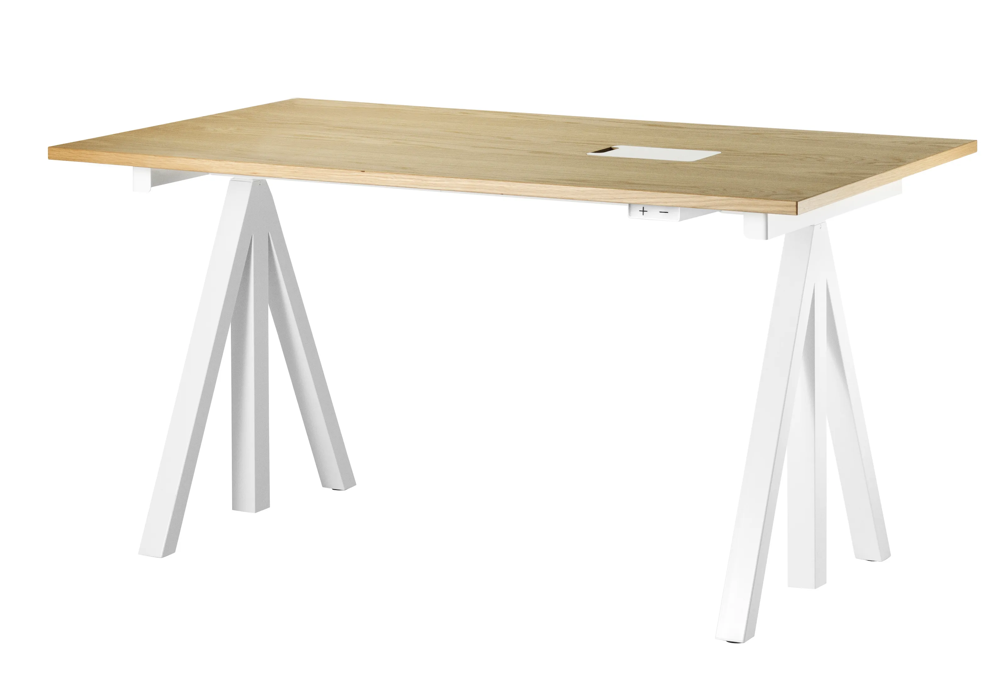 Høydejusterbart skrivebord 140x78 cm Eik